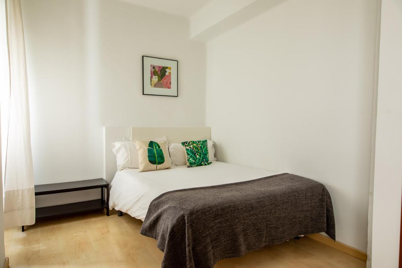 Fun Building Flats By Homeabout Málaga Esterno foto