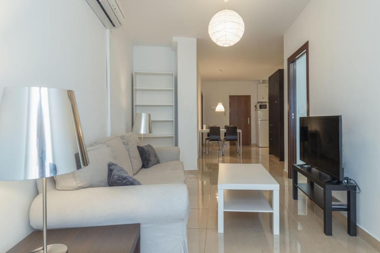 Fun Building Flats By Homeabout Málaga Esterno foto