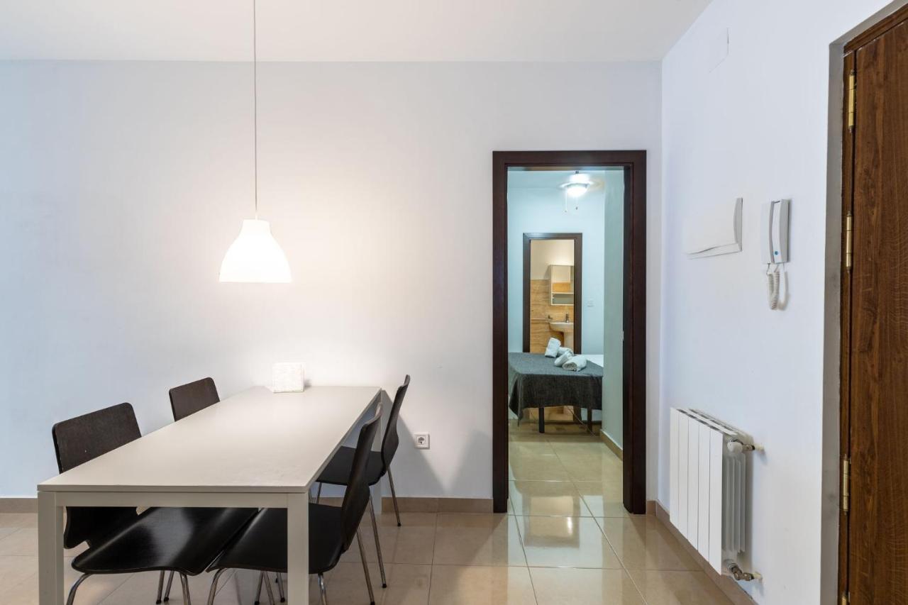 Fun Building Flats By Homeabout Málaga Esterno foto