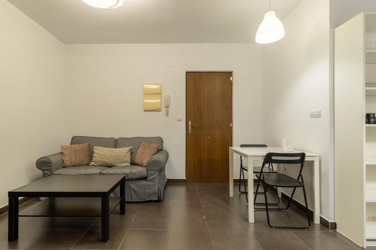 Fun Building Flats By Homeabout Málaga Esterno foto