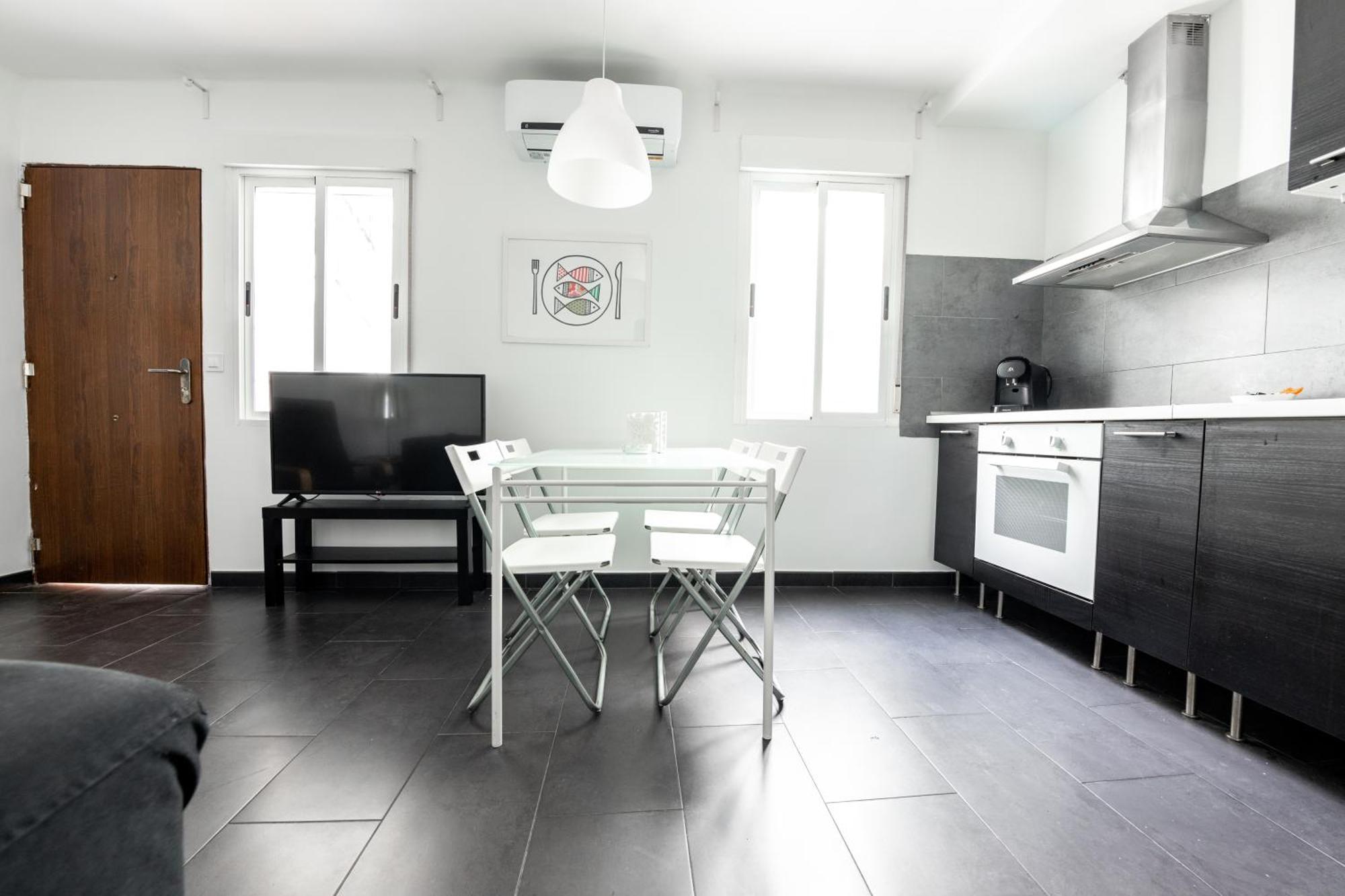Fun Building Flats By Homeabout Málaga Esterno foto